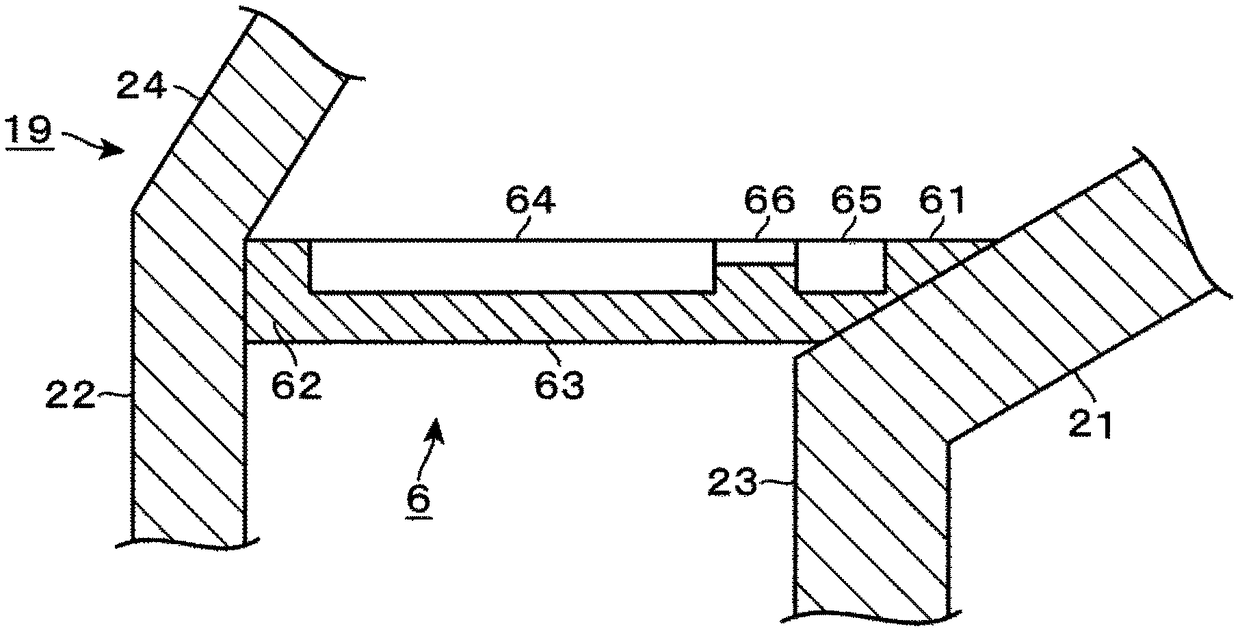 Coating processing apparatus and coating liquid collecting member