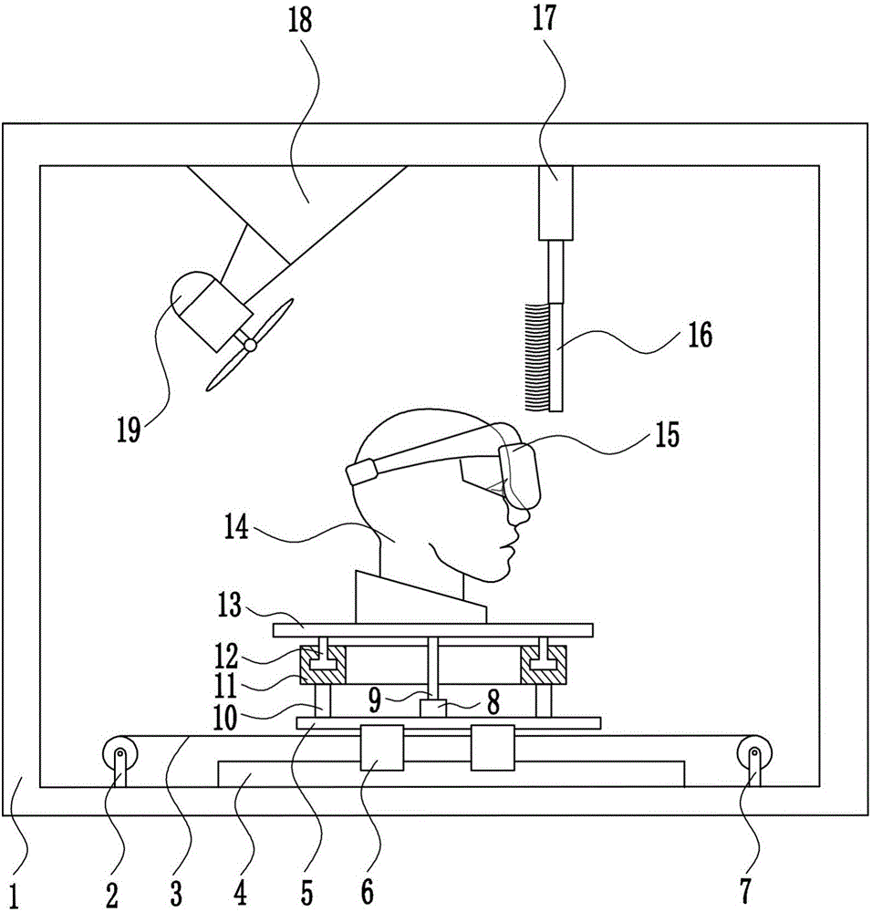 Virtual-reality helmet cleaning device