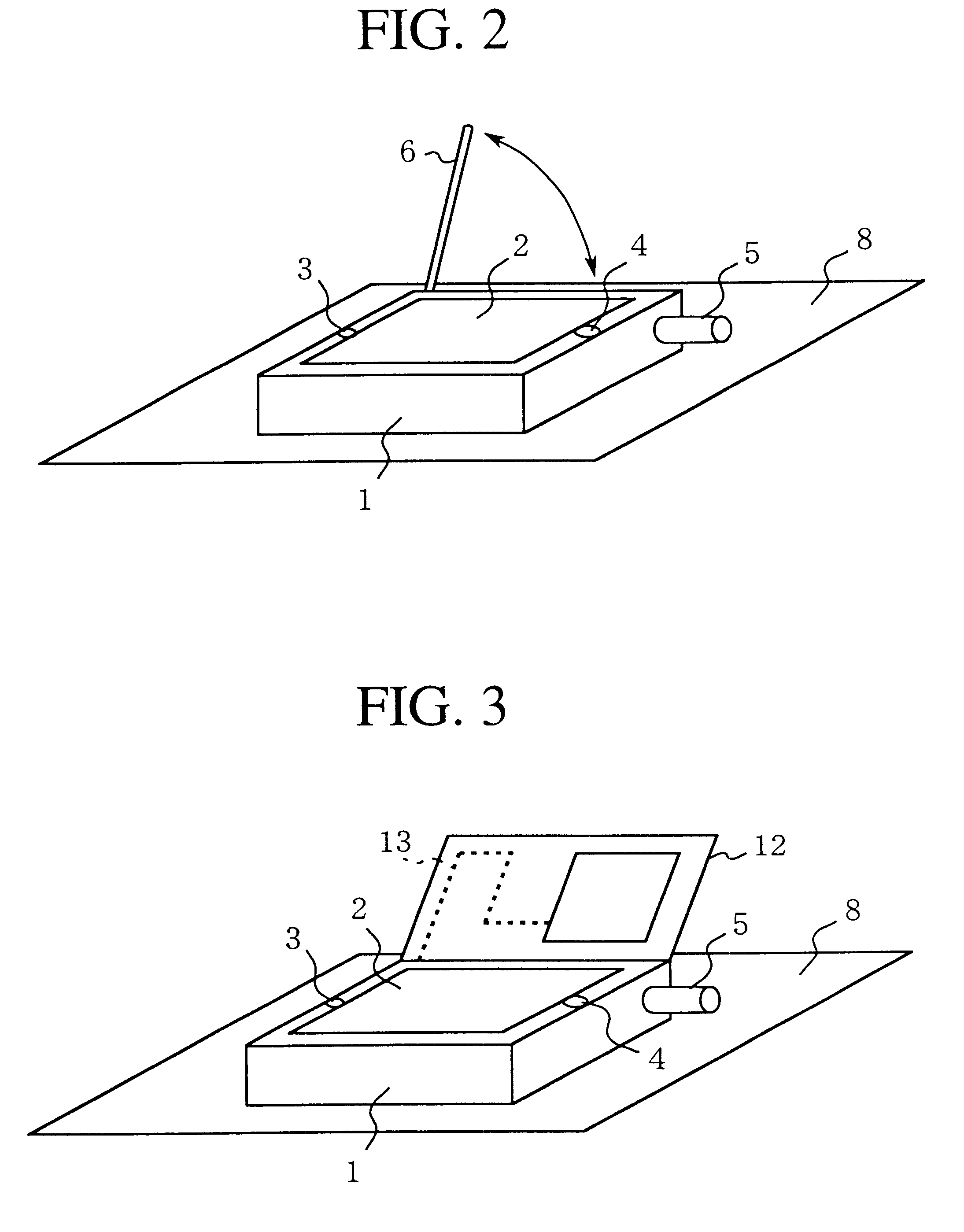 PDA antenna device for switching between antennae of a PDA unit based on detected use condition