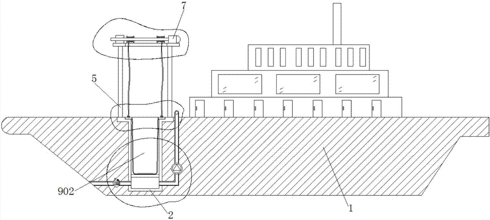 Marine live fish transporting device