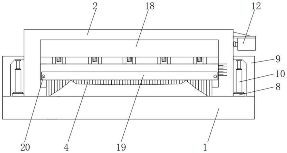 Die plate with adjustable outlet size