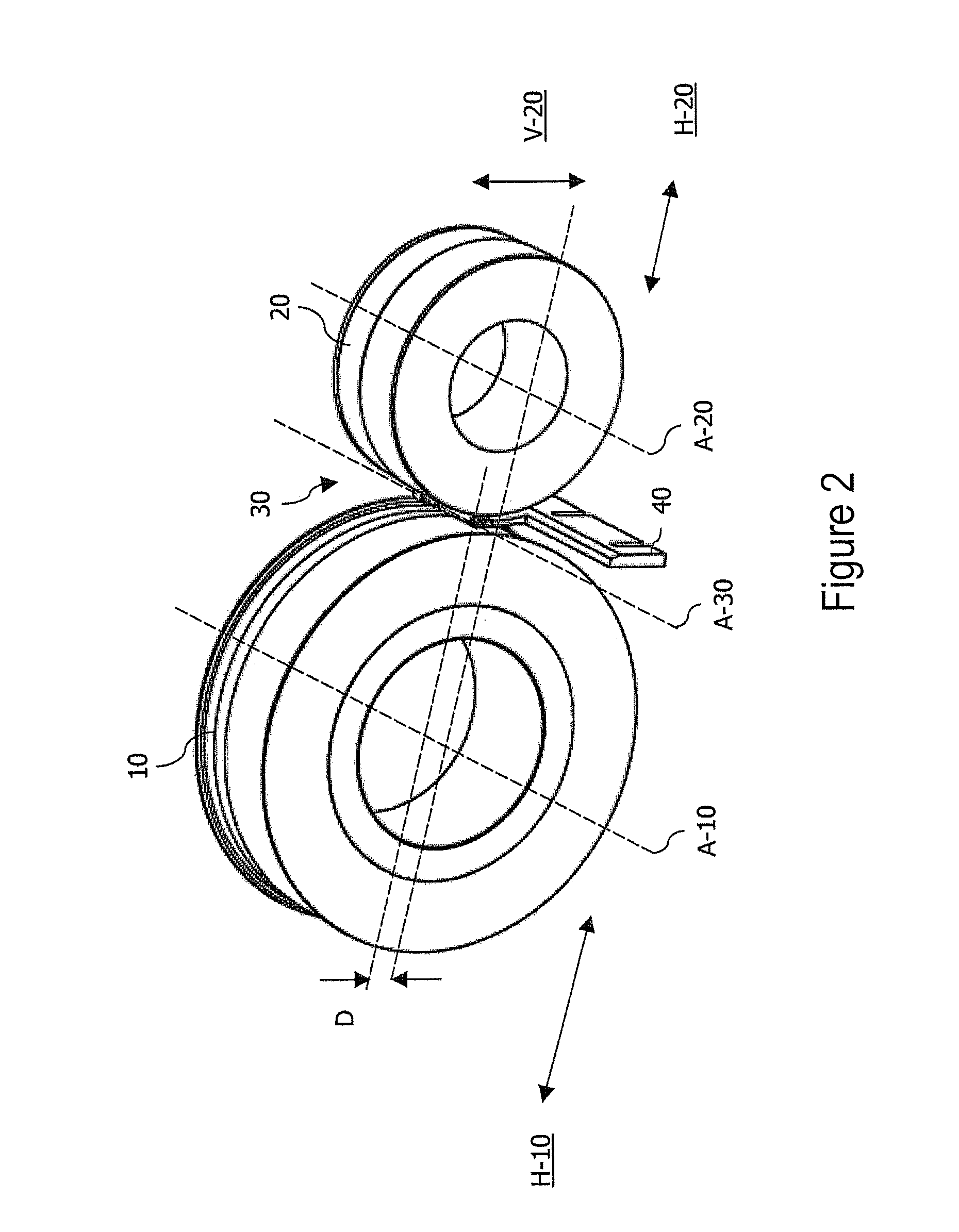 Centerless cylindrical grinding machine and centerless grinding method with height-adjustable regulating wheel