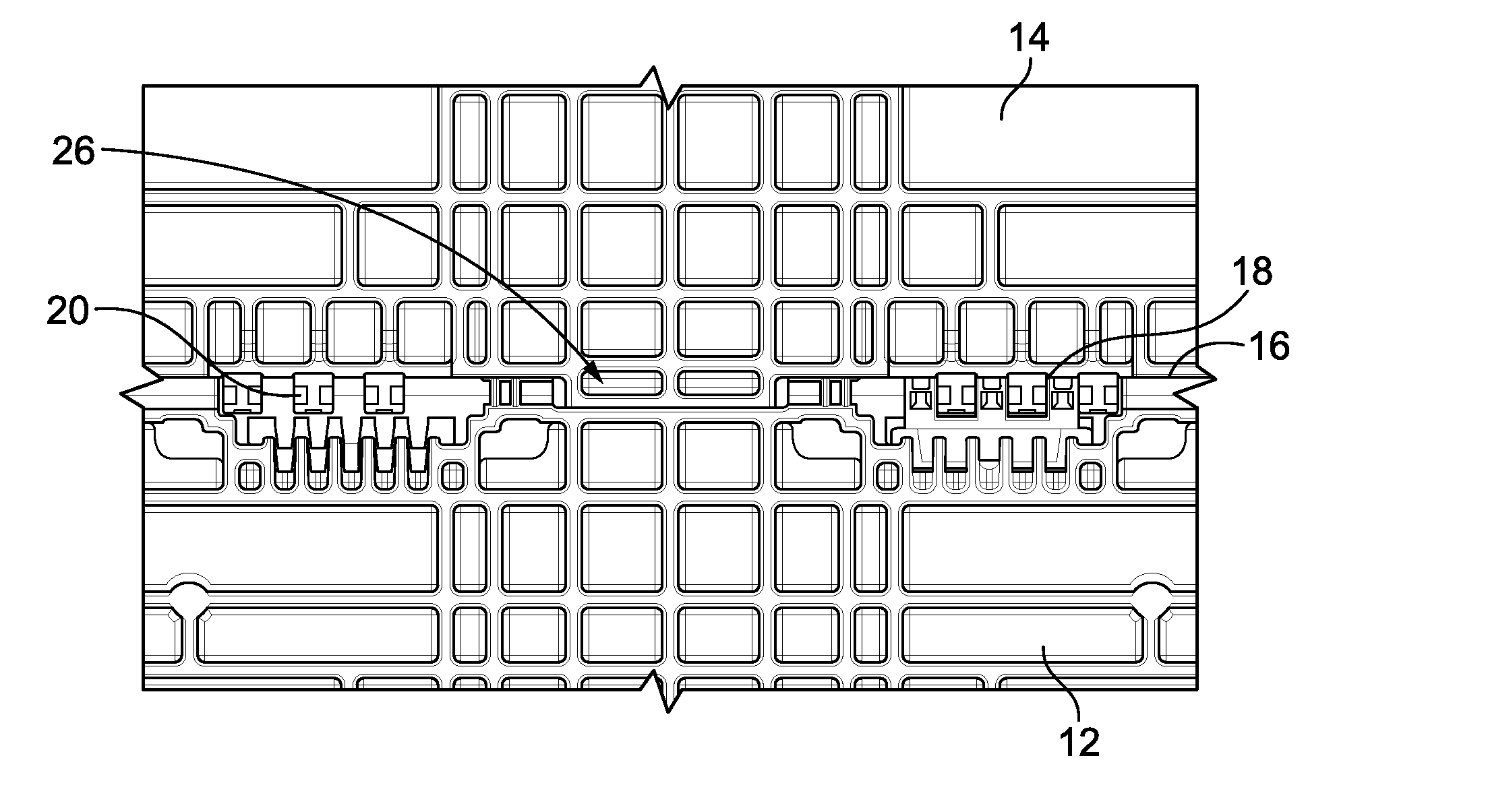 Bulk Container with Center Support Between Drop Door and Side Wall