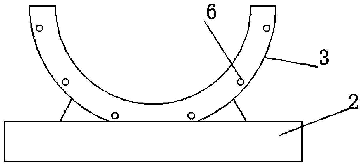 Cooling and shaping device for PE 100-grade polyethylene pipe production