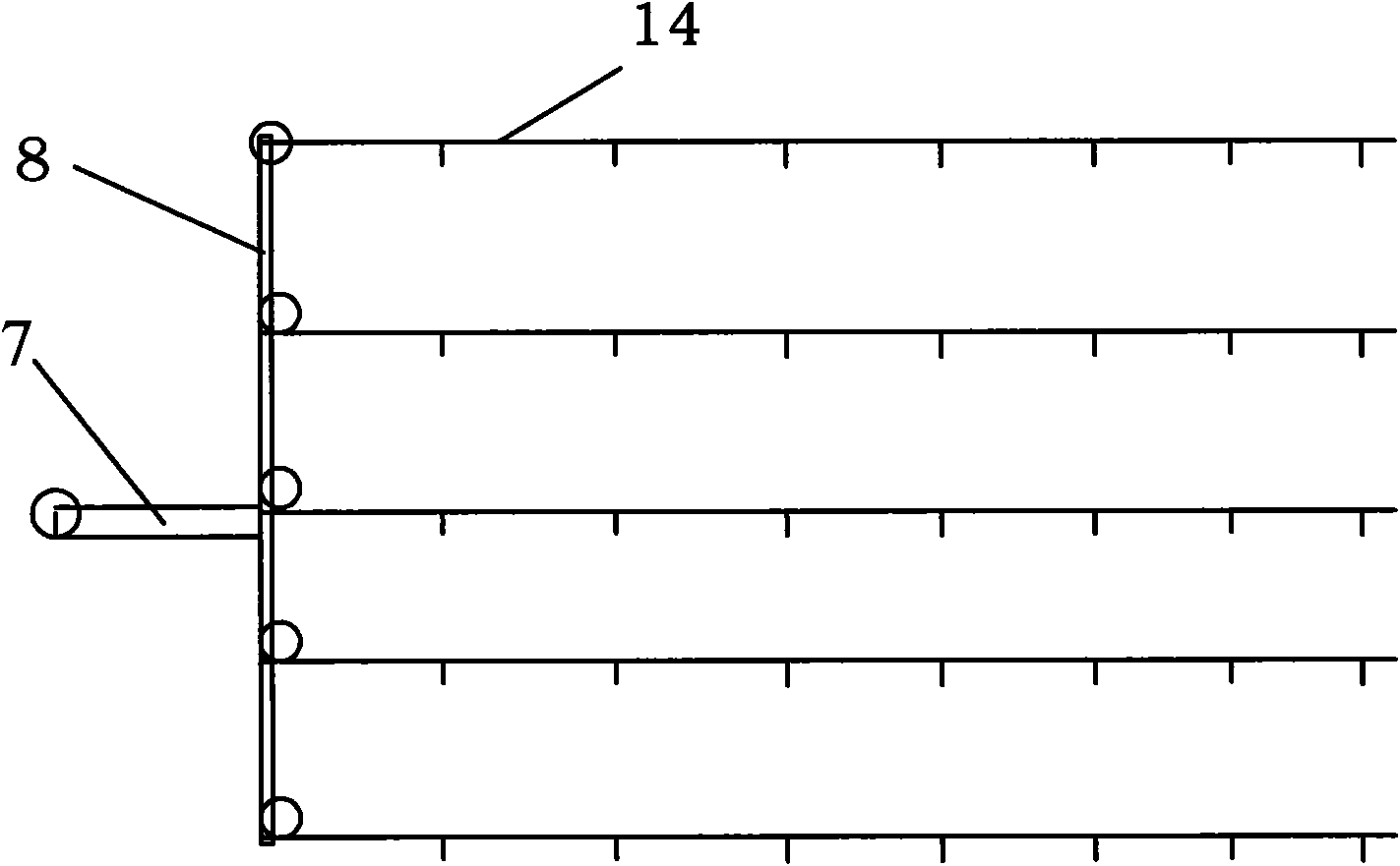 Non-pump constant flow low pressure drip irrigation device