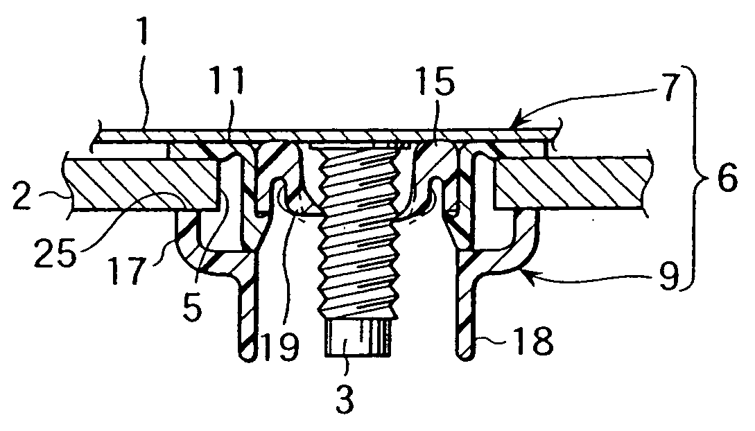 Apparatus and method for attaching undercover onto underside of car floor panel