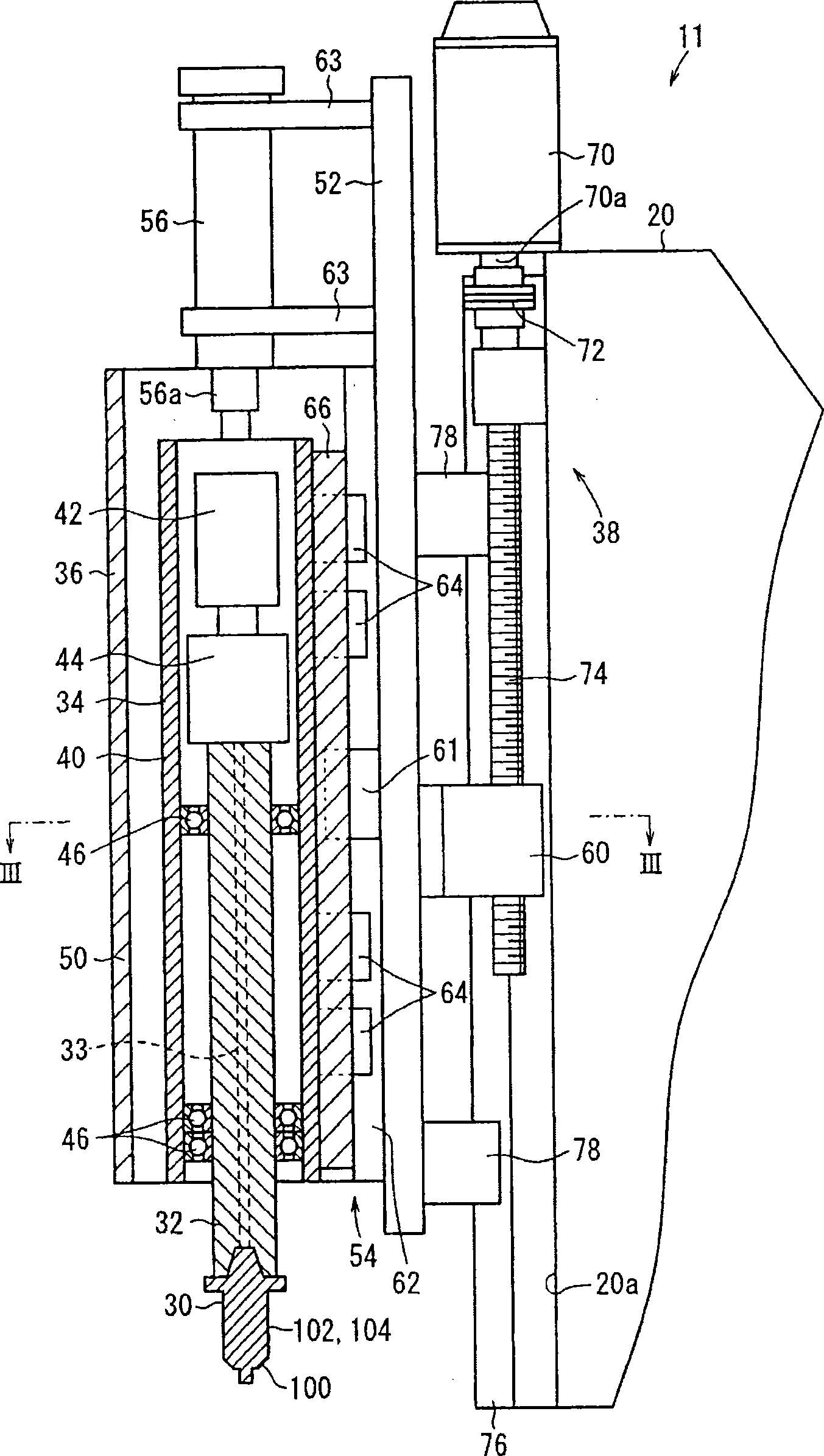 Tool head, machine tool and boring method of bore of cylinder block using the machine tool