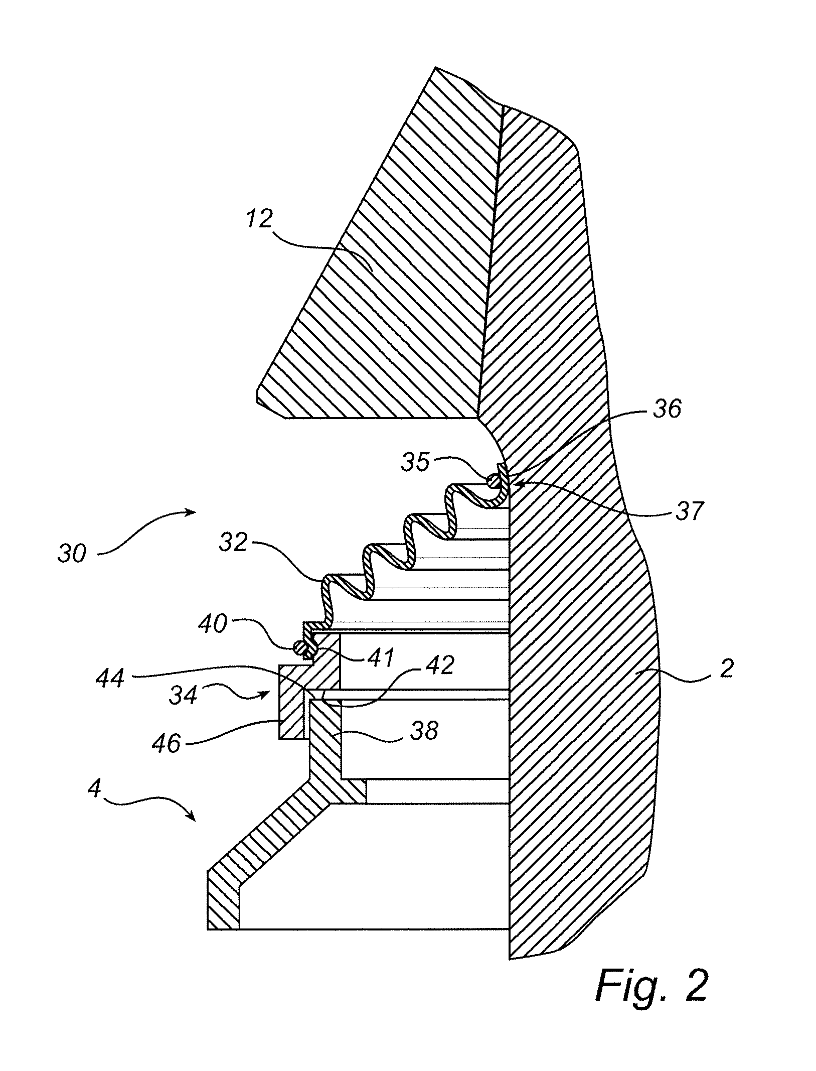 Dust seal for gyratory crusher