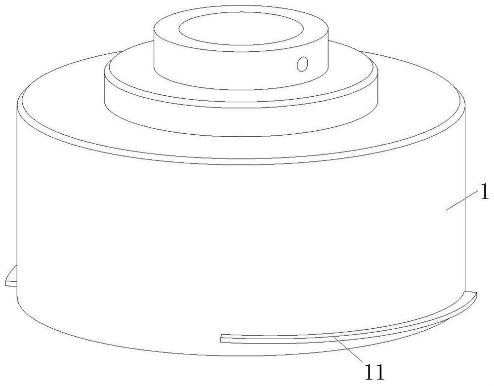 A re-extruding mashed garlic device