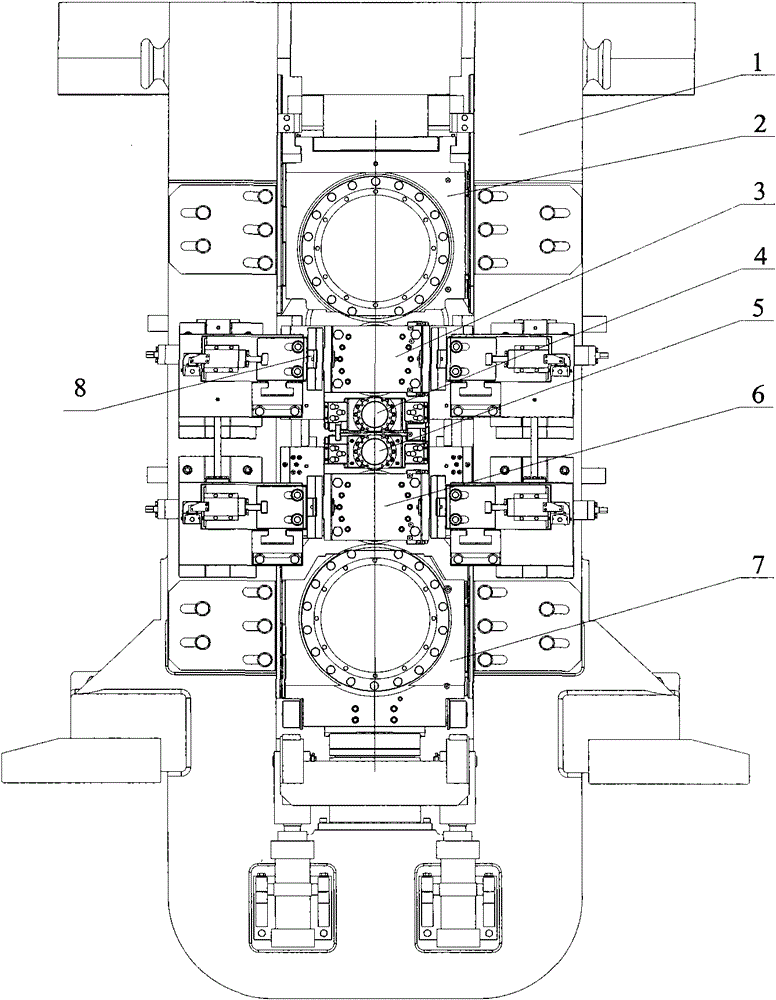 Micro-scale six-roller mill with static stability