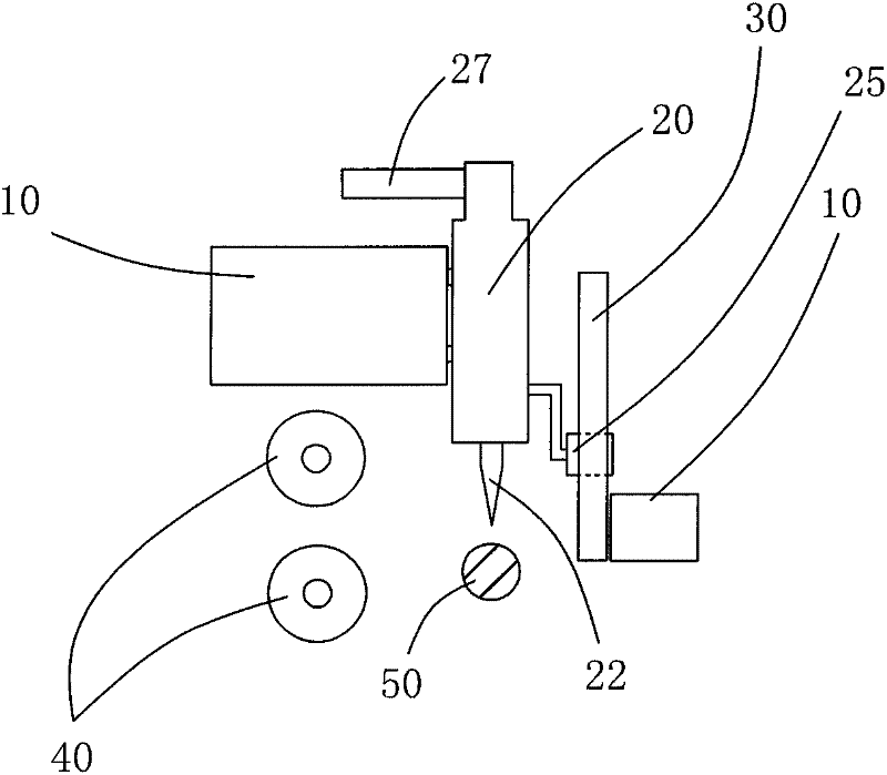 Tube cutting apparatus and method for cutting mother tubes