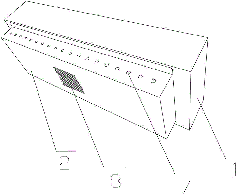 Pulsed light sterilizing device and sterilizing method