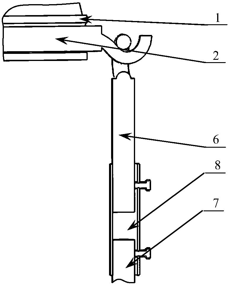 Vehicle-mounted road surface crack detection system detection device based on variable-depth cracks