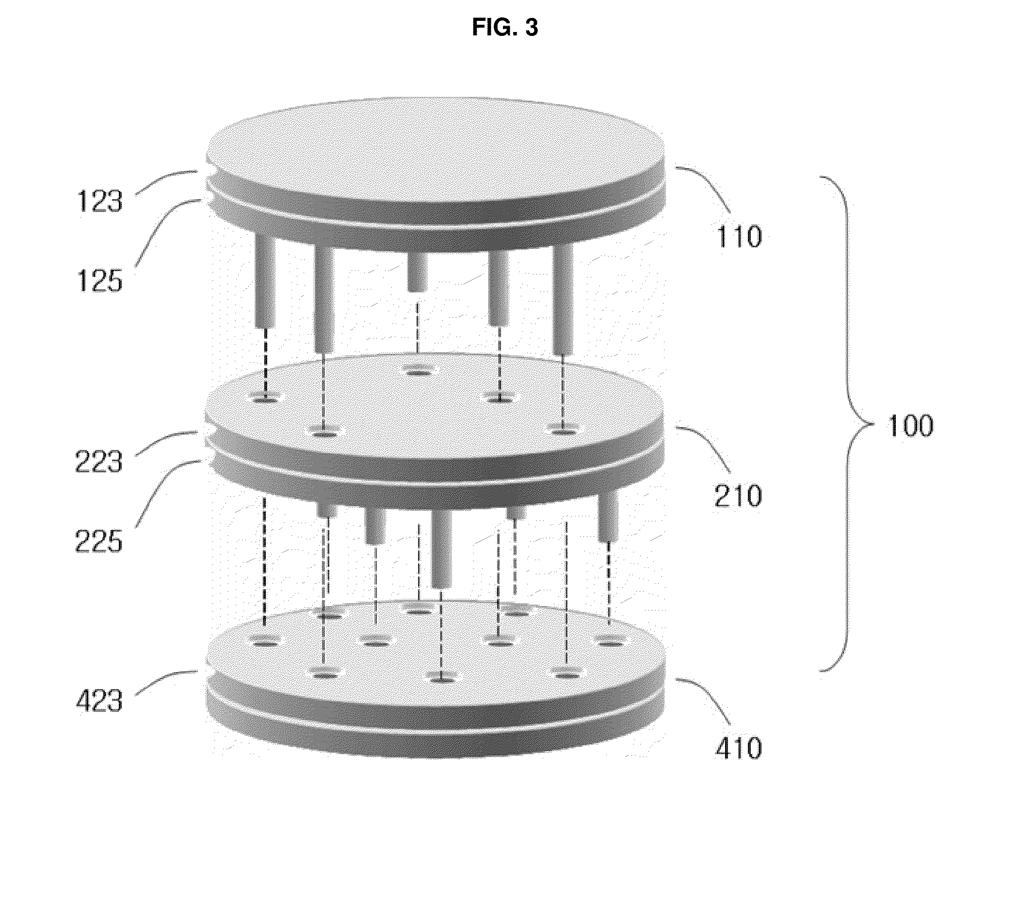 Apparatus of chemical vapor deposition with a showerhead regulating injection velocity of reactive gases positively and method thereof