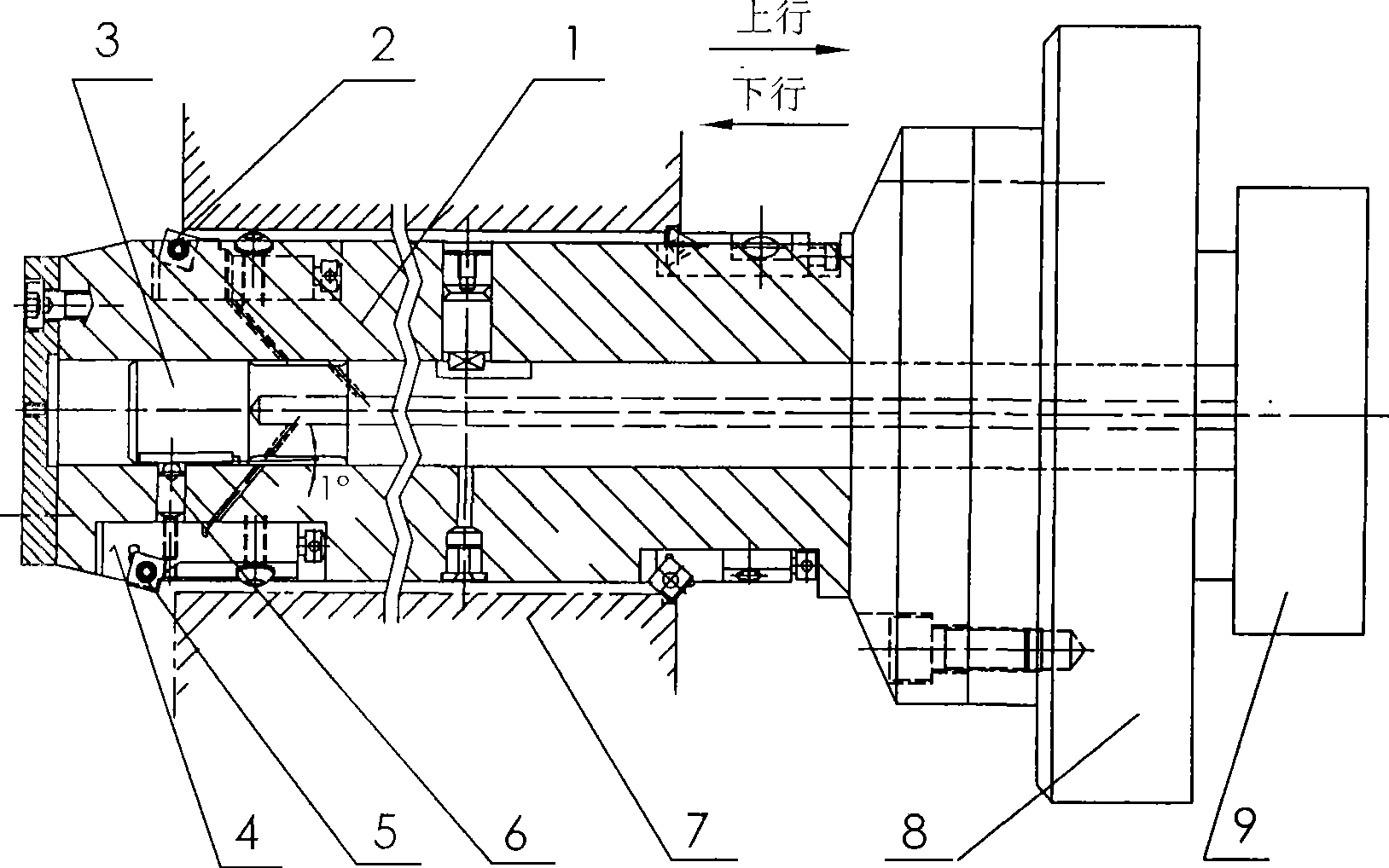 Compensation mechanism of finish boring hole cylindricity error