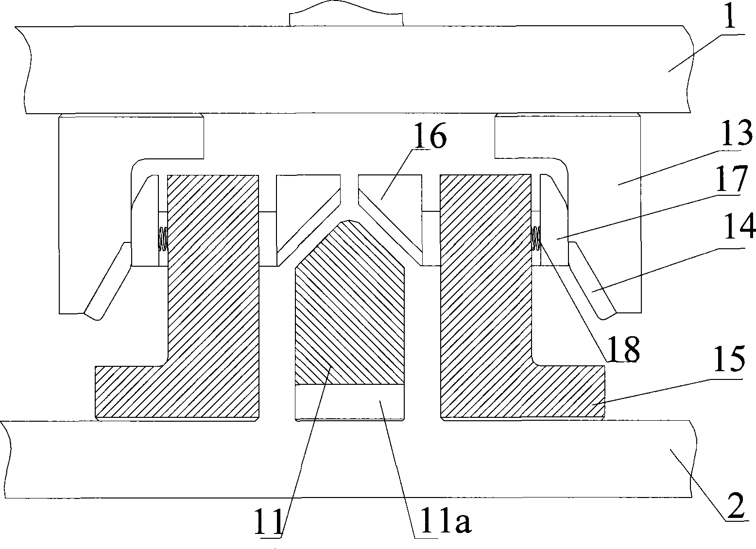 Material-pressing mechanism for angle-bar breaking mold and angle-bar breaking mold