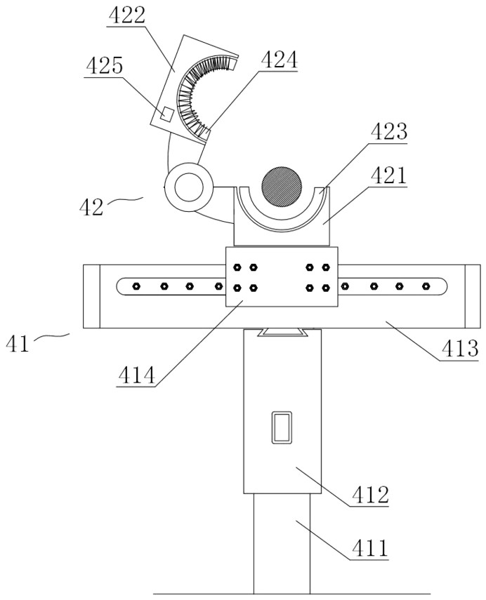 A rolling obstacle-surpassing robot and its application method for taking power online from transmission lines