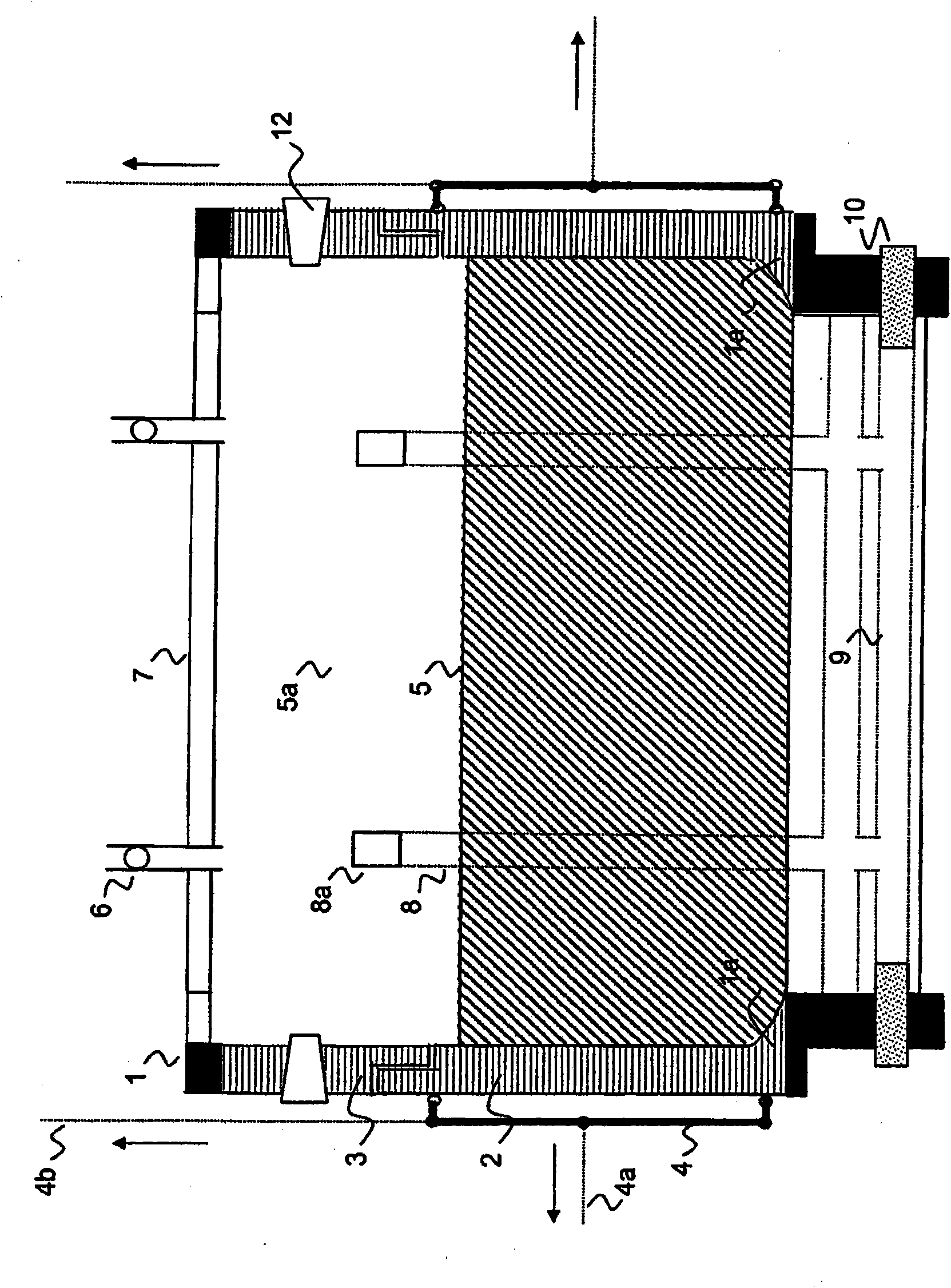 Fire-proof oven doors and fire-proof oven door frame walls of a coke oven battery