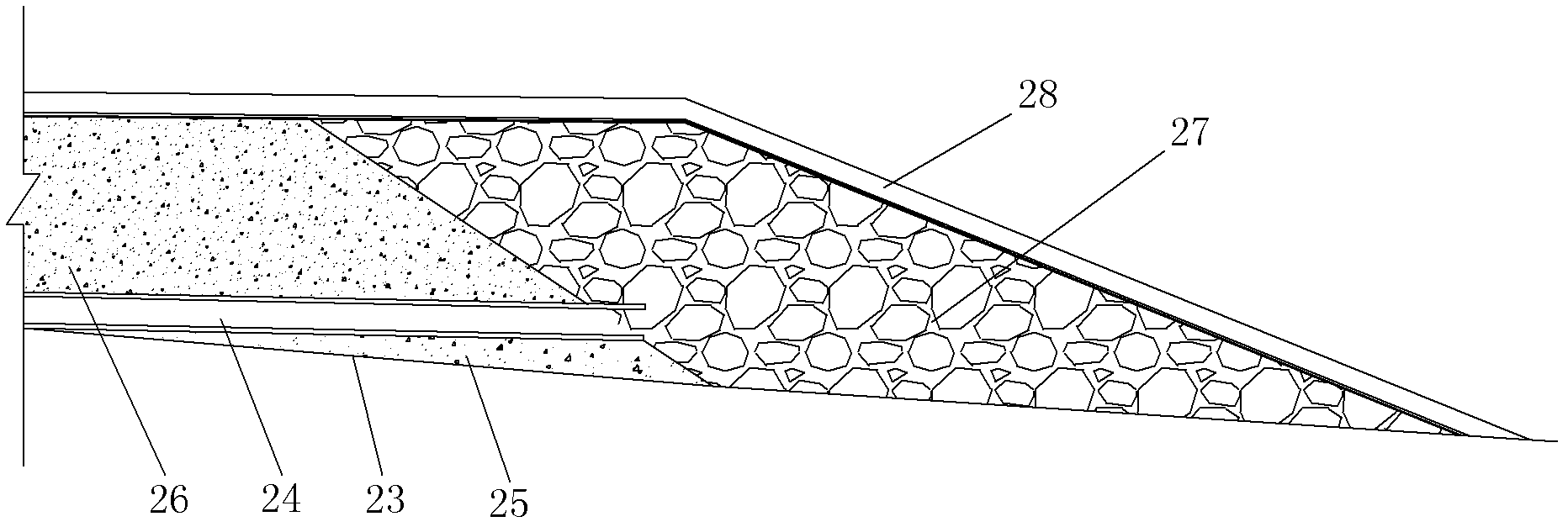 Frost damage prevention drainage system for tunnel