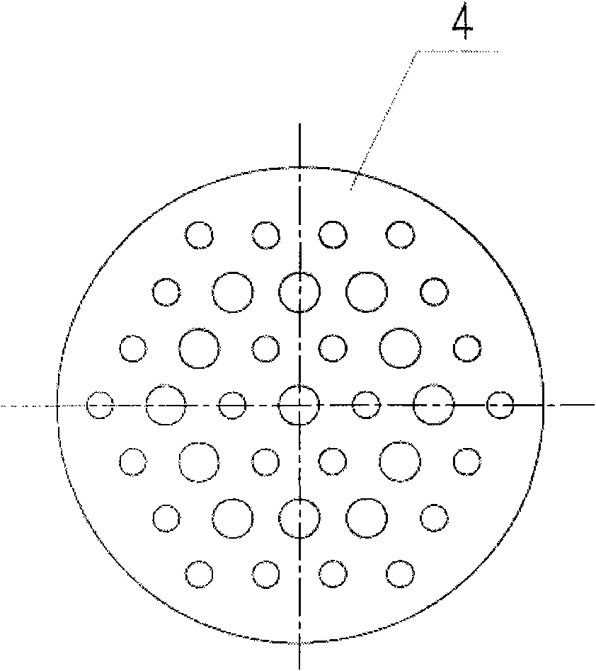 Shell-and-tube heat exchanger with un-notched traverse baffles