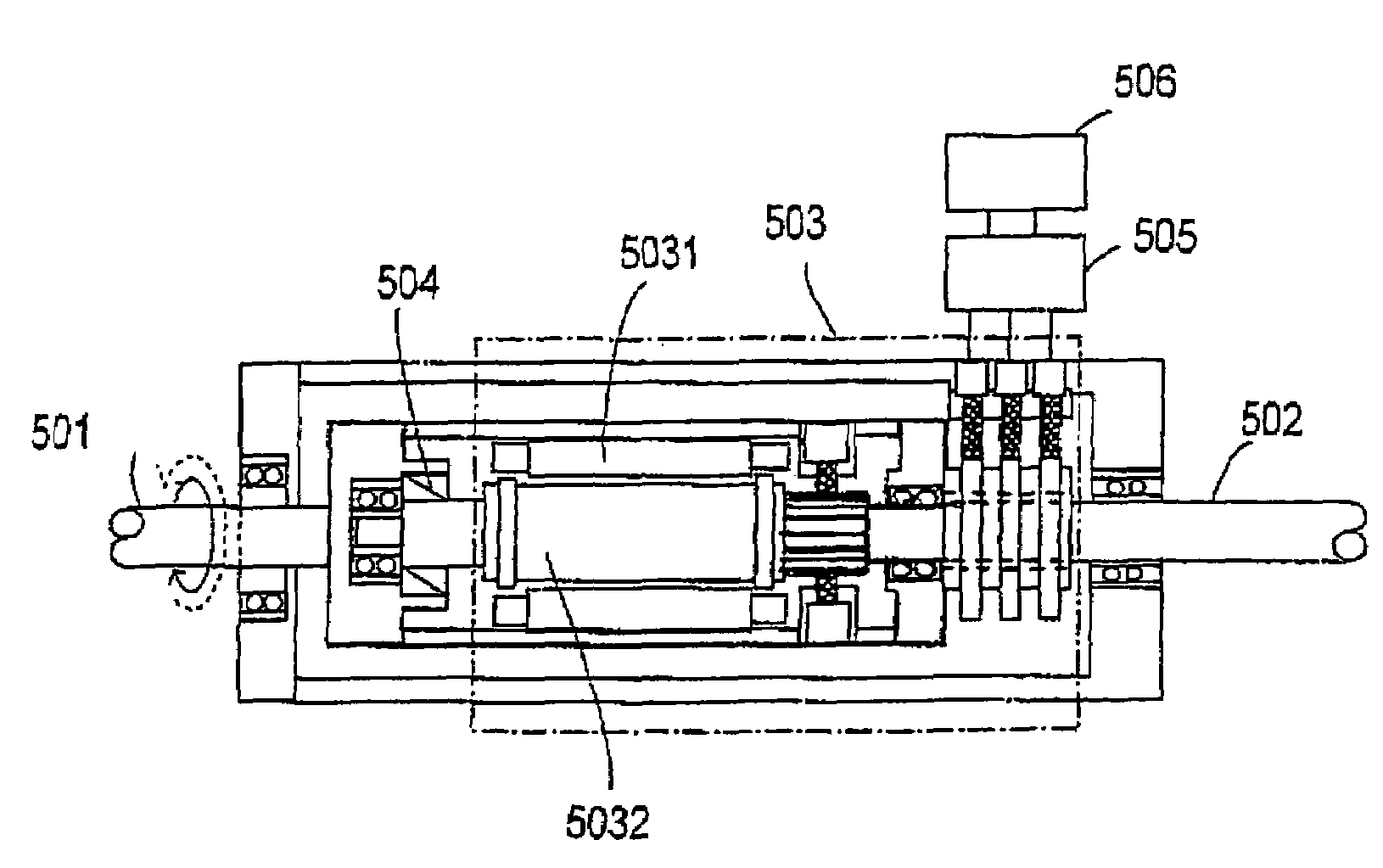 Bidirectional coupling device with variable transmission characteristics