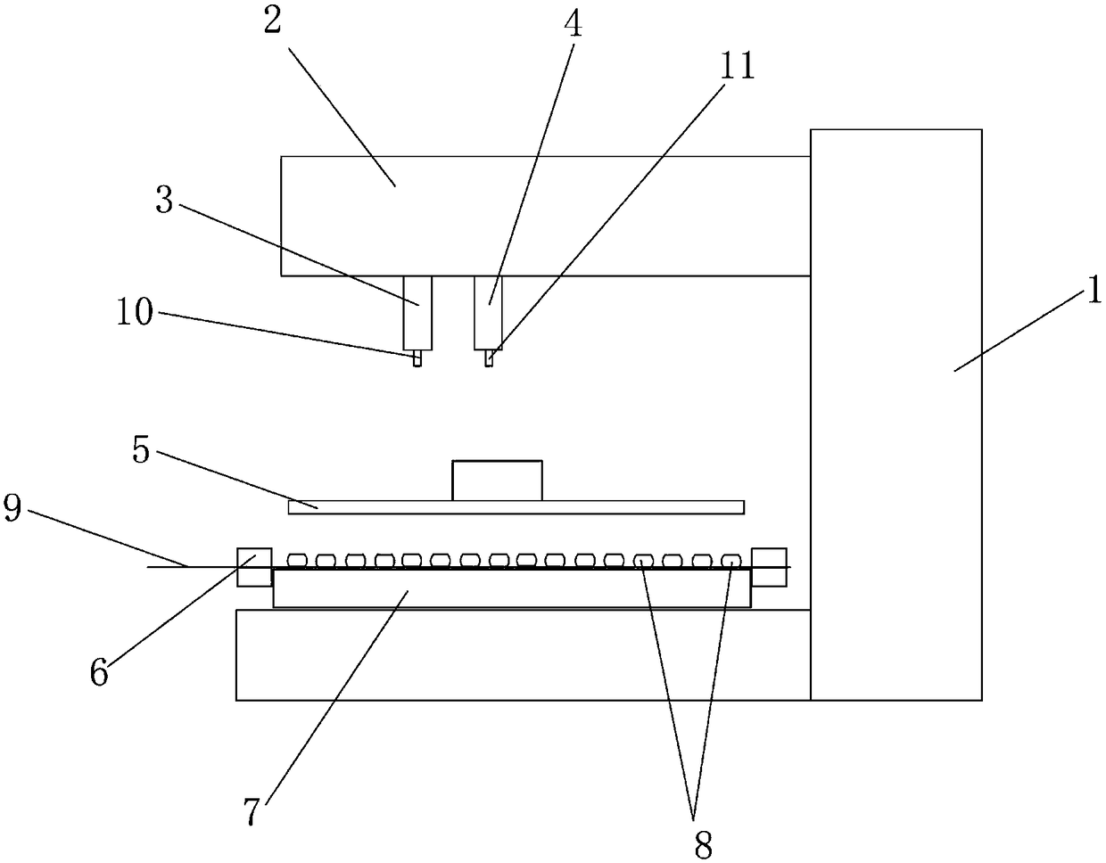 Automatic cloth shearing machine