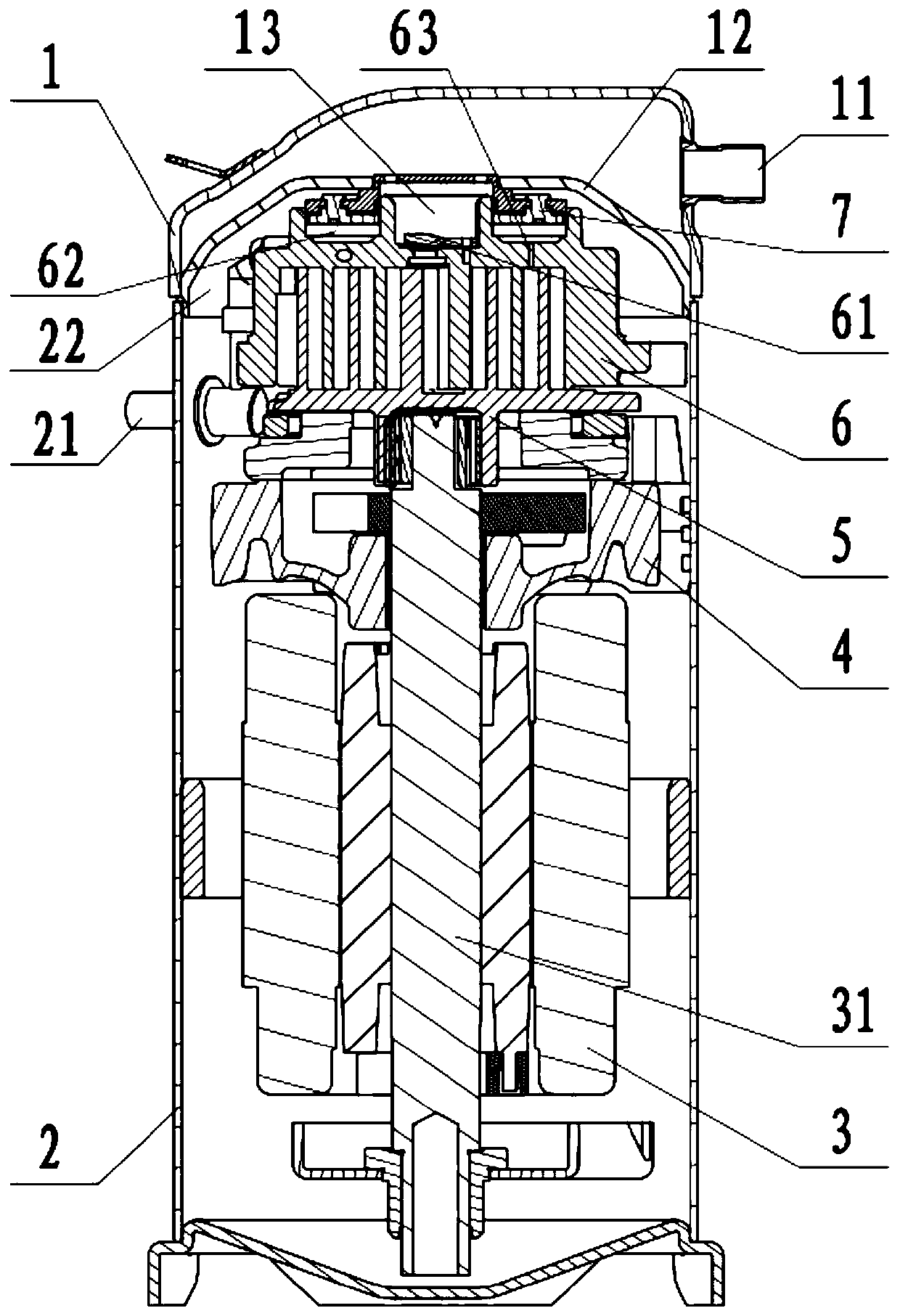 Scroll compressor with sealing assembly with silencing structure and fixedly connected with diaphragm plate