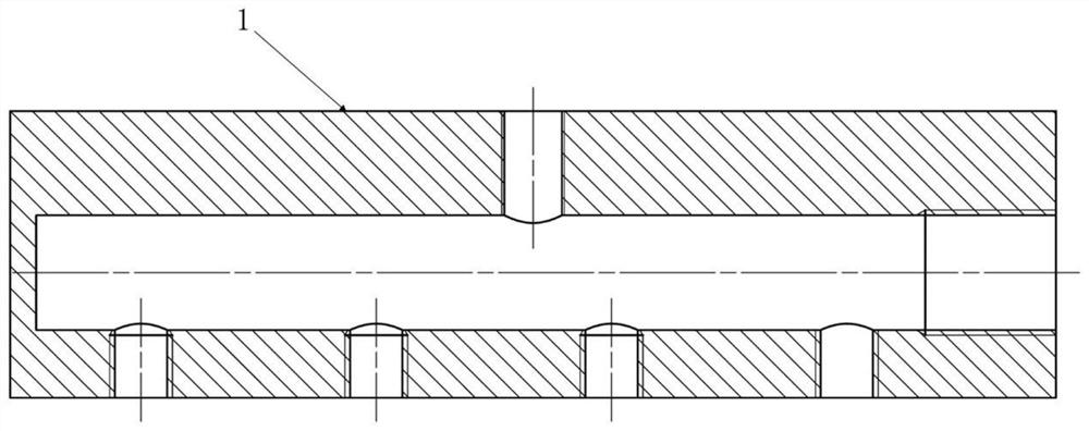 An adaptive low-pressure fuel distributor for multi-tube pulse detonation combustors