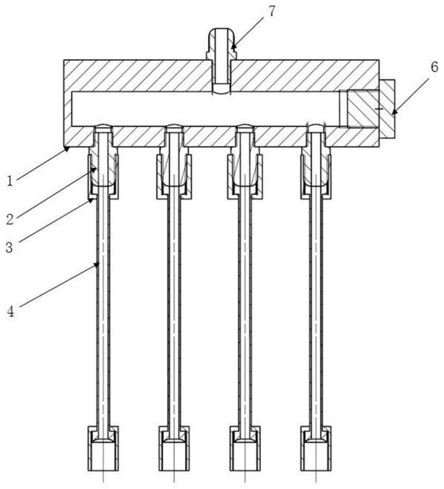 An adaptive low-pressure fuel distributor for multi-tube pulse detonation combustors