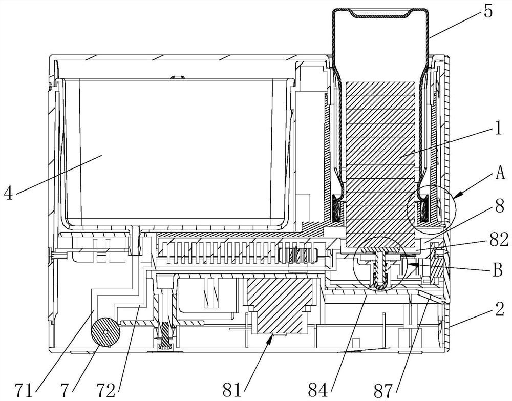 Instant wet tissue manufacturing device and method