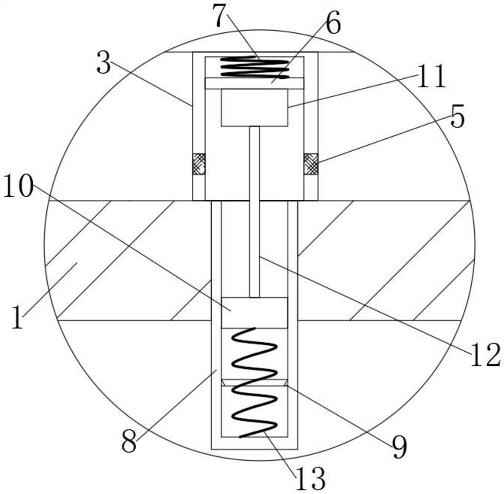 Oil-immersed transformer with sealing oil leakage prevention function