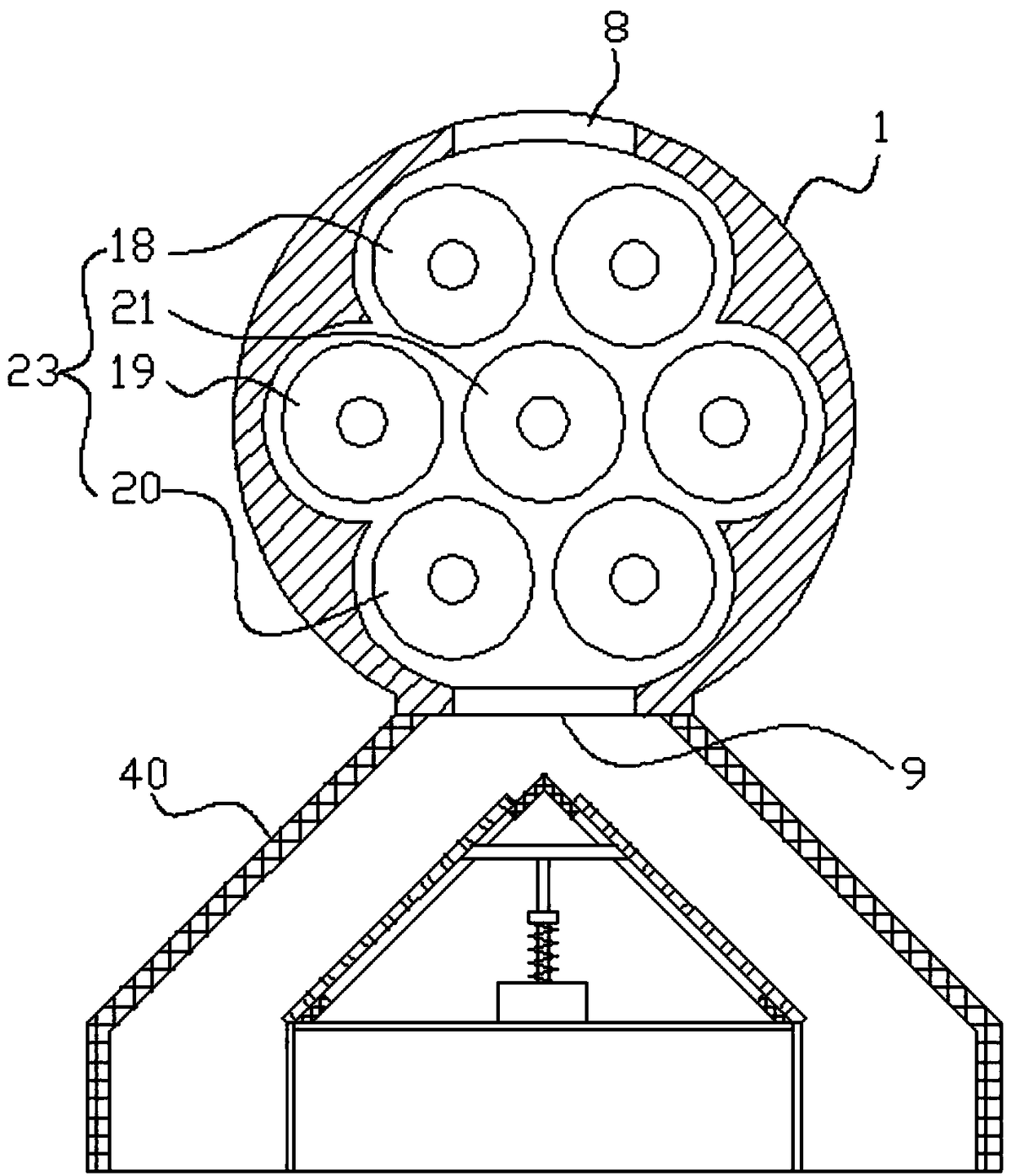 A kind of equipment and method for recovering cadmium in soil by utilizing mulberry trees