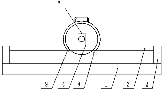 Cutting device for hard rubber plate