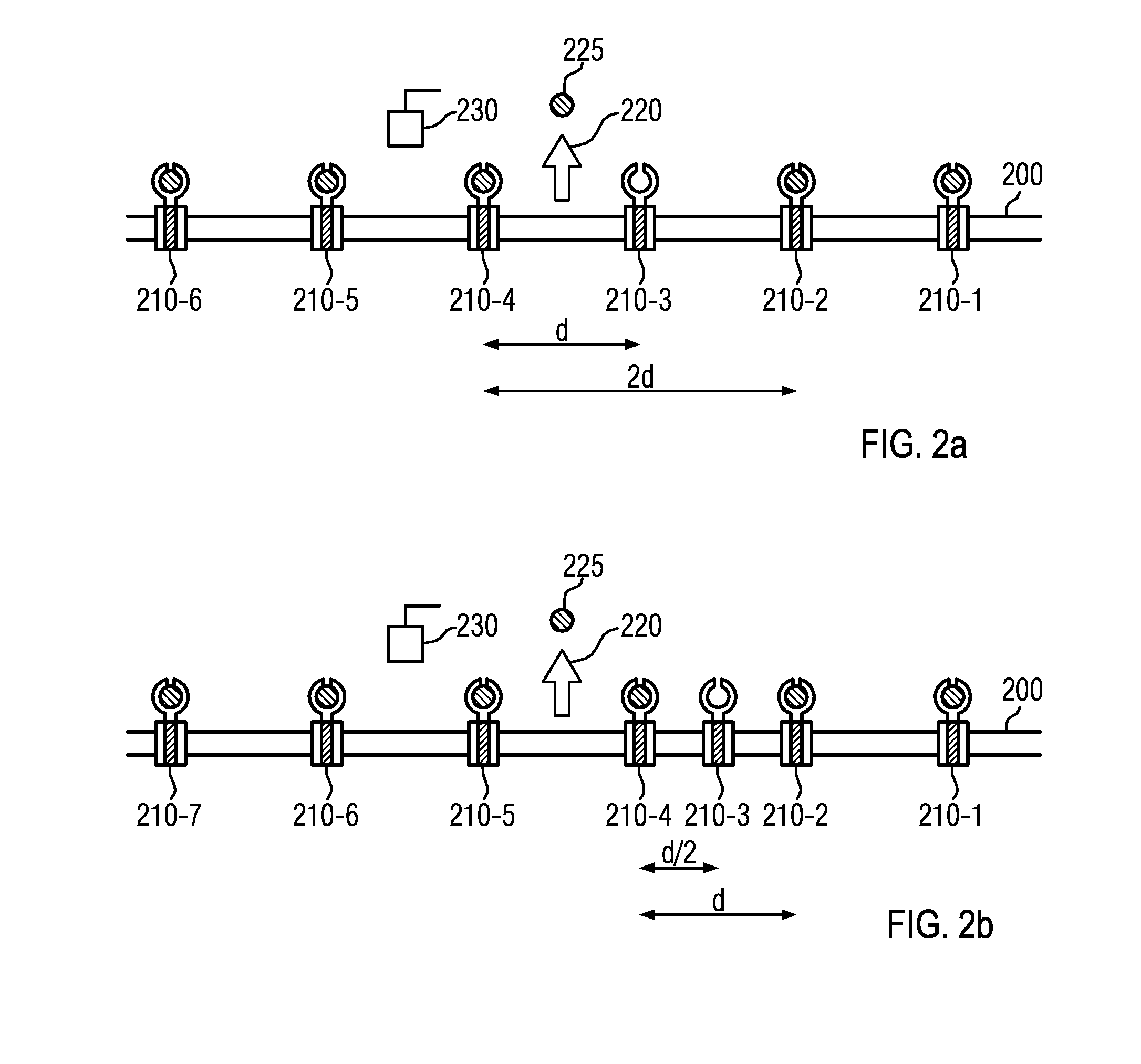 Device and Method for Moving Transport Elements in a Container Treatment System