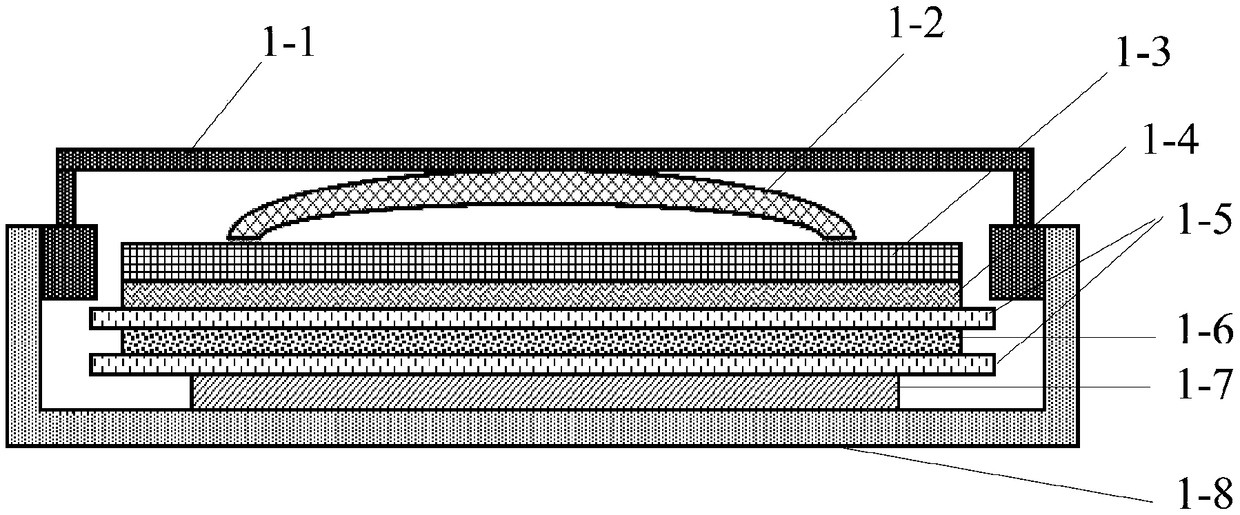 Button lithium battery adopting lithium-ion solid electrolytic sheet as diaphragm and preparation method of battery