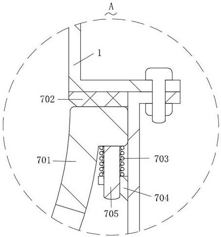 Horizontal fine crusher with material control assembly