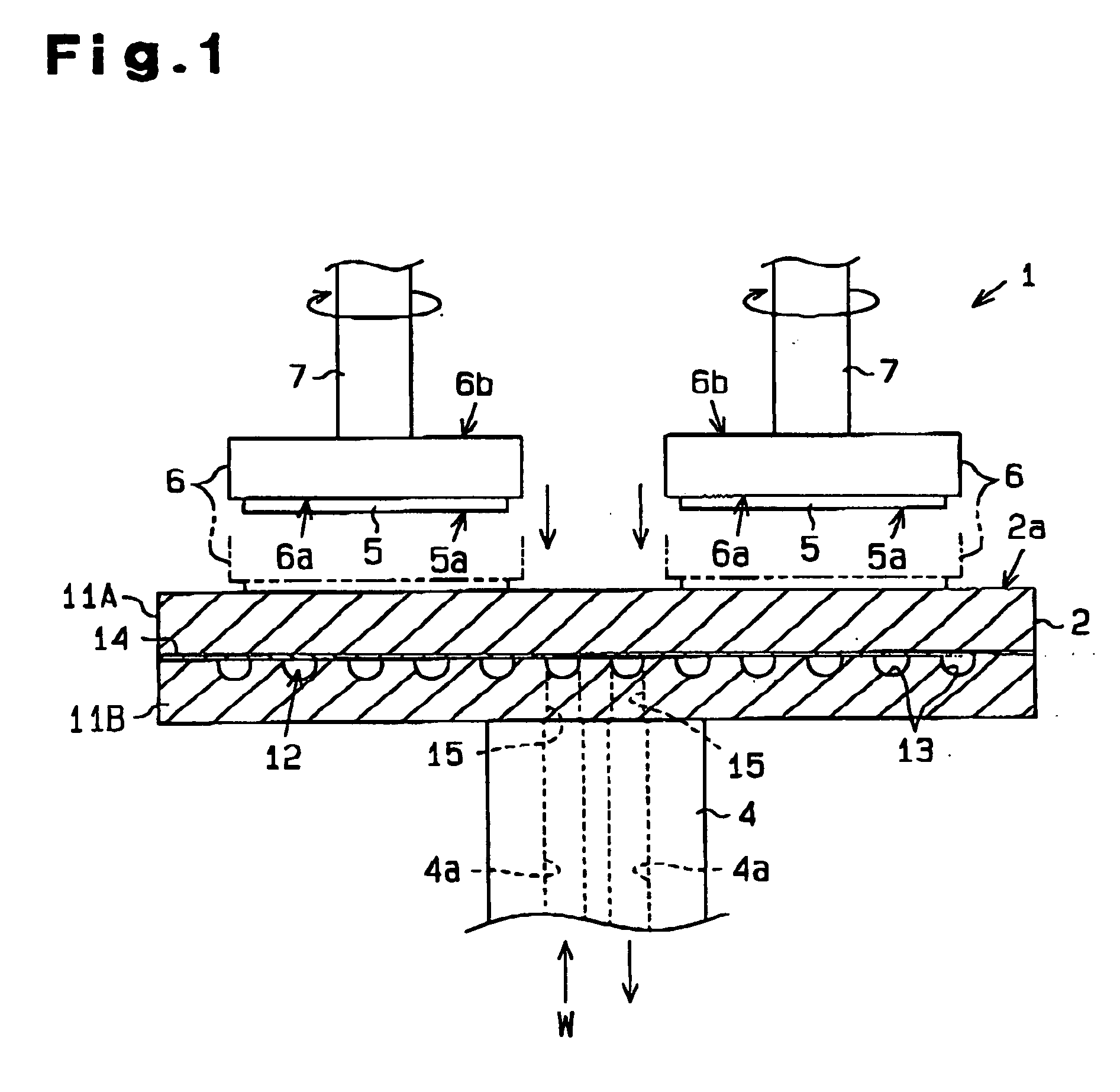 Table of wafer of polishing apparatus, method for polishing semiconductor wafer, and method for manufacturing semiconductor wafer