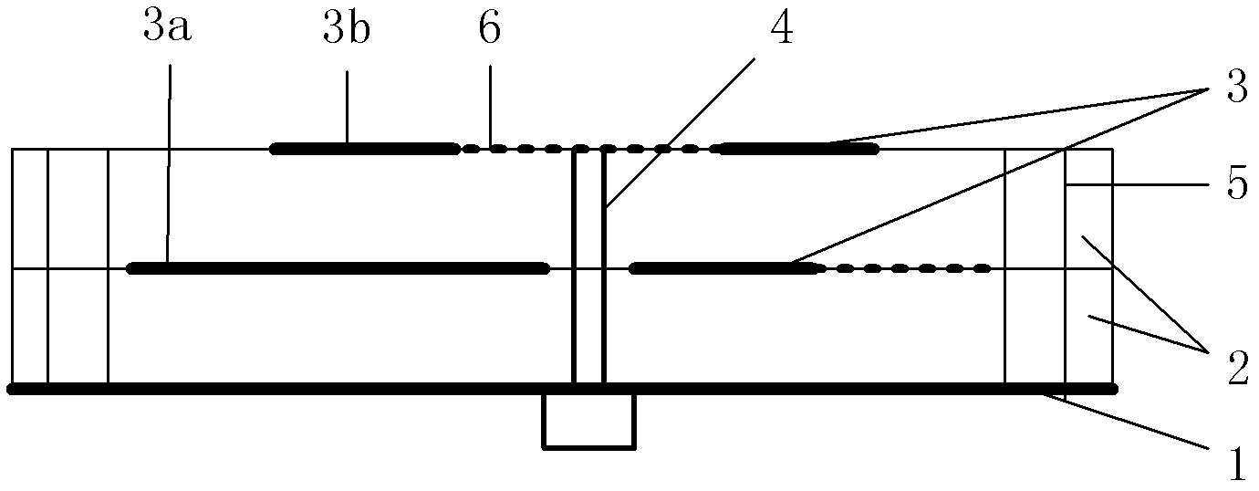 Single-fed dual-bandwidth wave beam circular polarization antenna