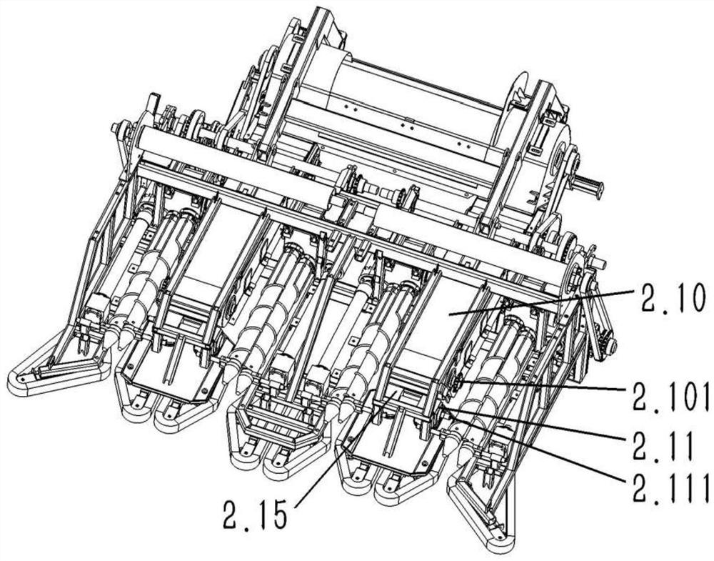 Harvester with hydraulic travelling system