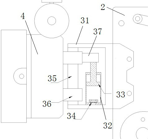 Sulfur hexafluoride gas cylinder safe loading and unloading auxiliary device and working method thereof