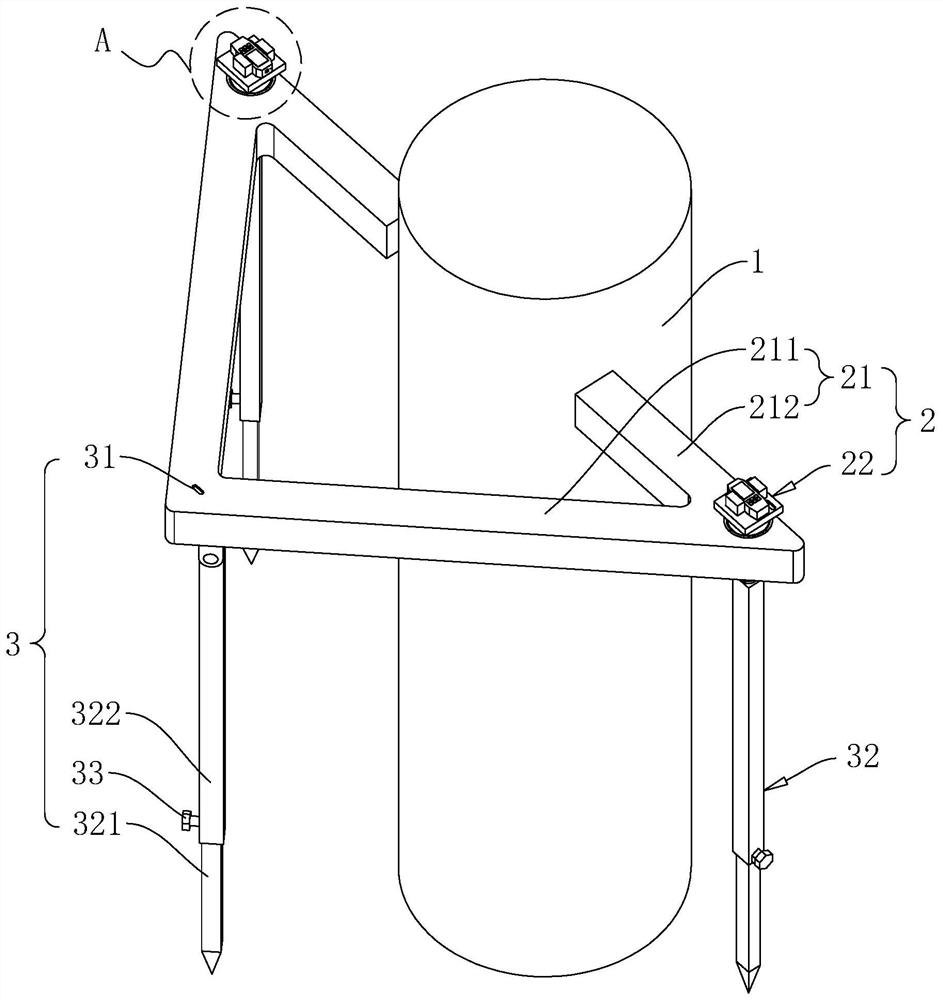 Centering device for installing high-strain sensor and using method