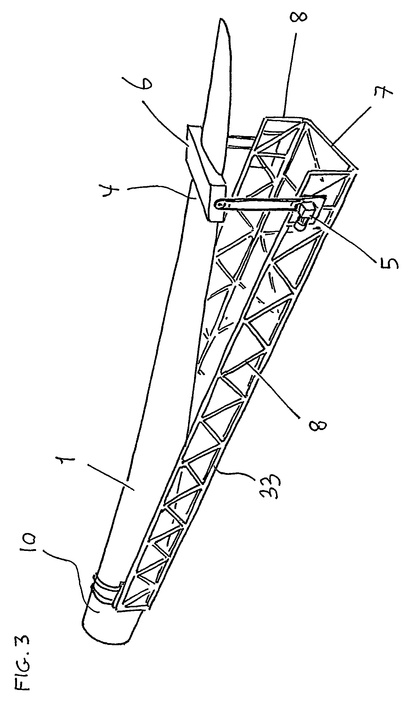 Transporting and storing curved wind turbine blades