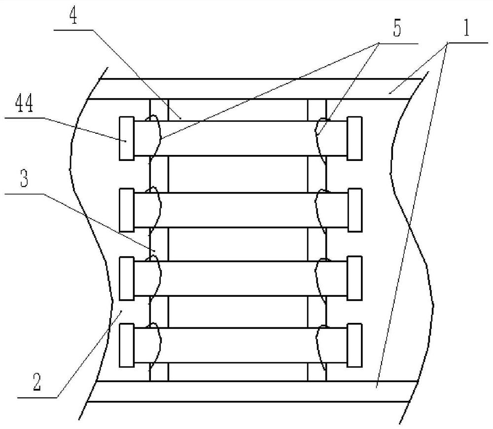 Measuring system and method for concrete stress distribution in steel pipe of arch bridge based on stepped section