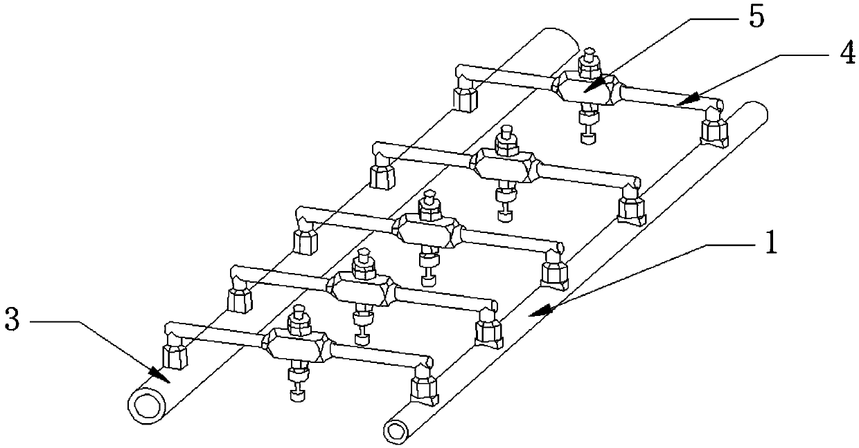 A method and device for improving the moisture uniformity of tobacco leaves at the outlet of a burley tobacco curing machine