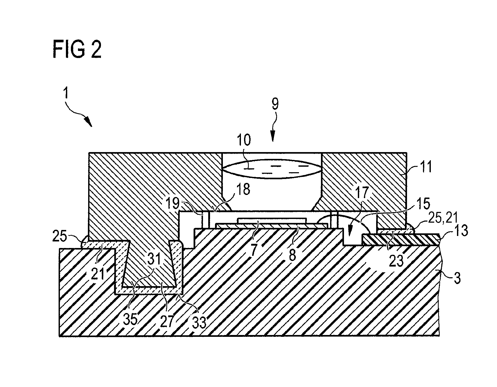 Stereoscopic camera for recording the surroundings