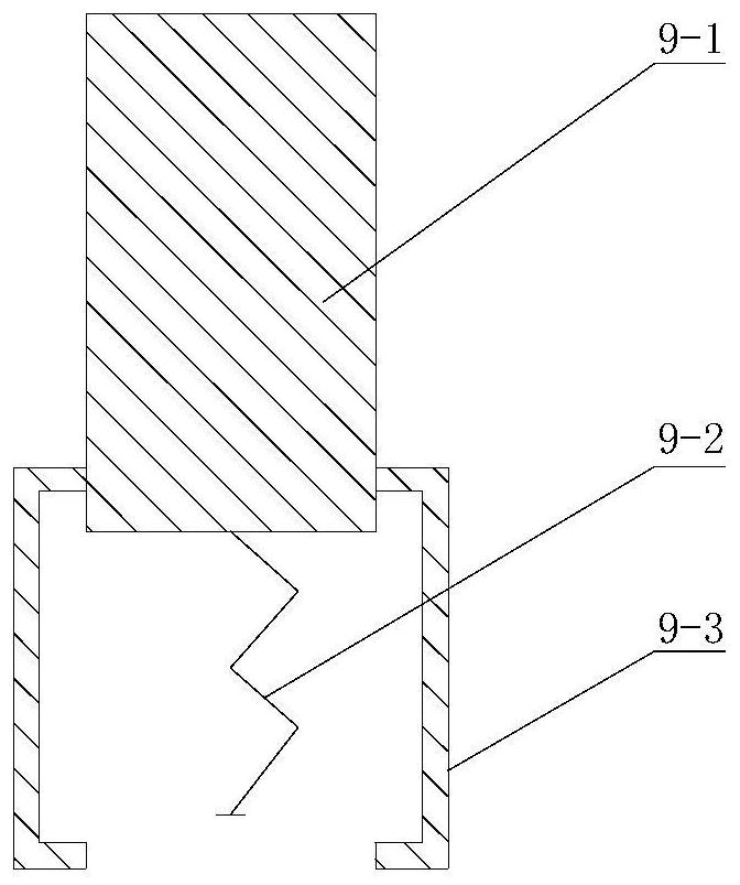 A multi-layer extrusion supercritical extraction kettle