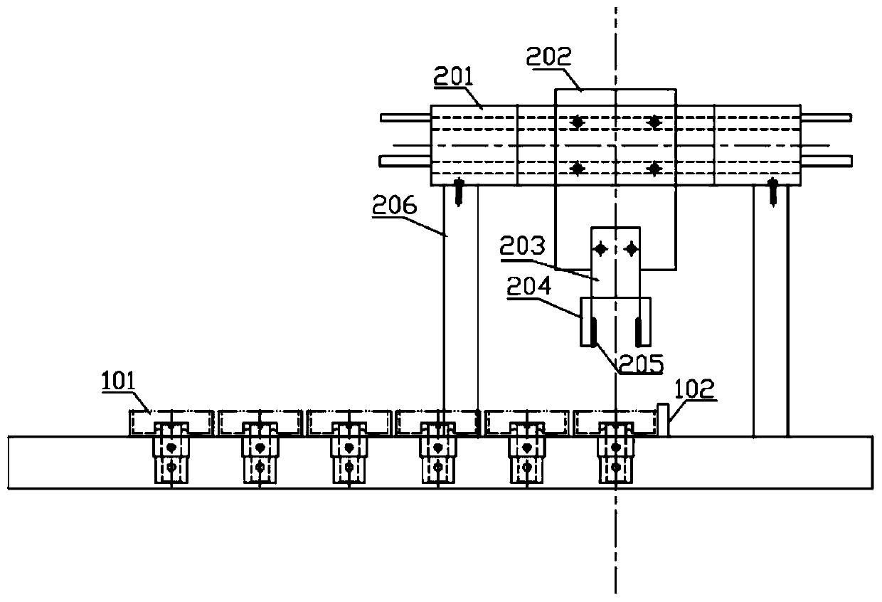 Automatic assembling equipment for insert of industrial brake