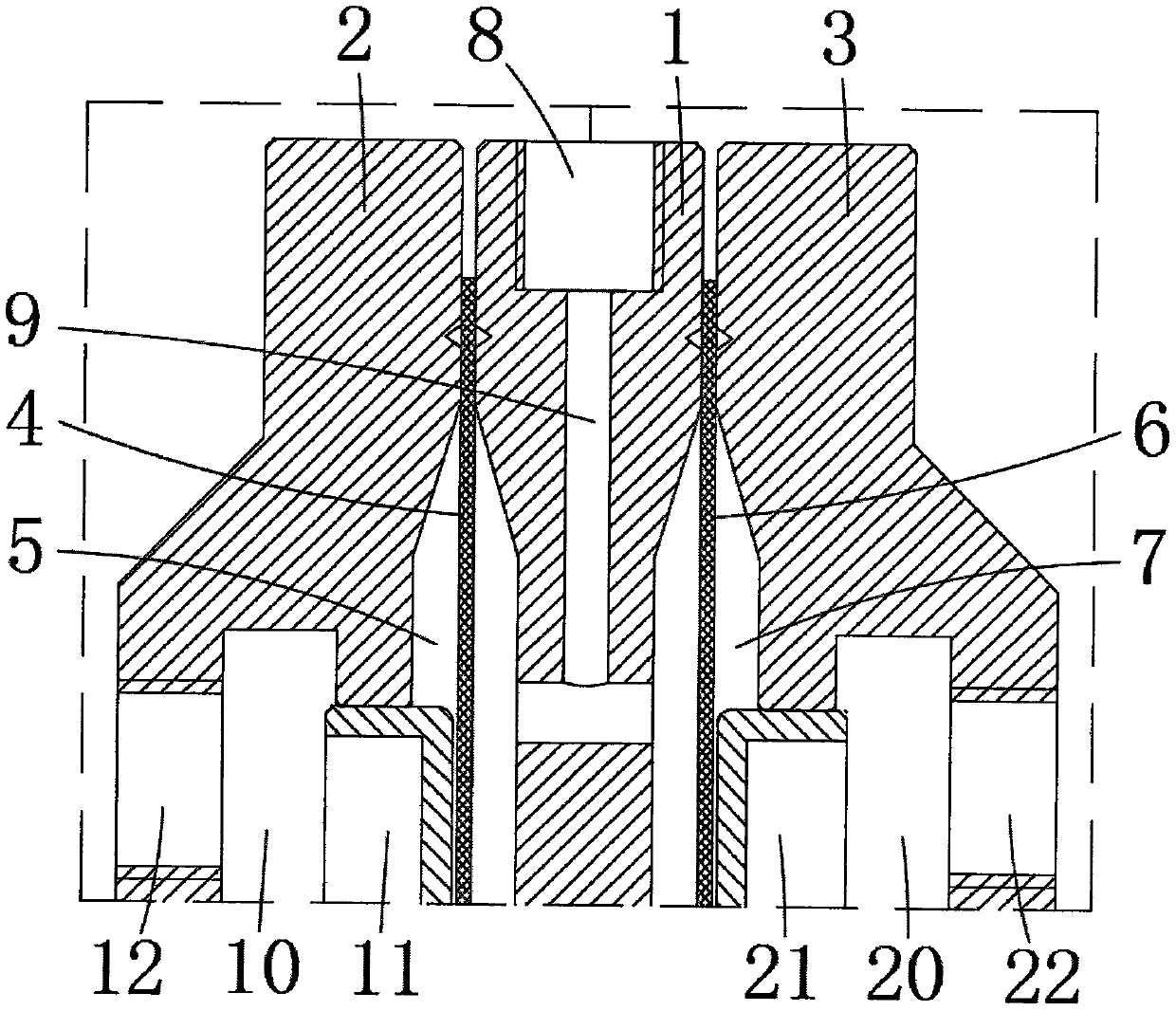 Balancing valve and fluid balancing method