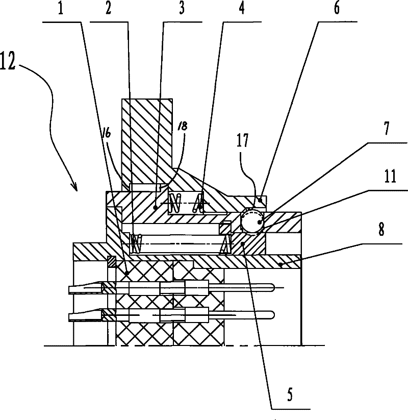 Push-pull lock connector and its plug and socket