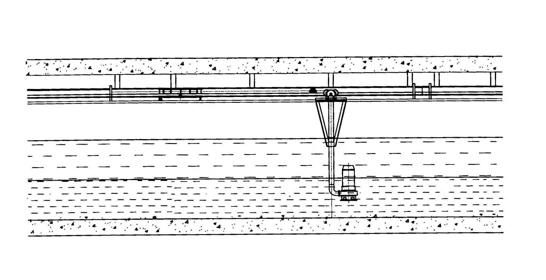 Automatic sludge discharging system for mine sump